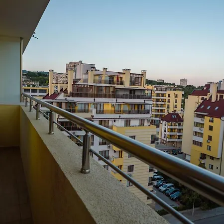 Emerald With Private Parking Appartement Varna